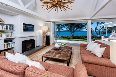 Photo of property in 24 Hamana Street, Narrow Neck, Auckland, 0622