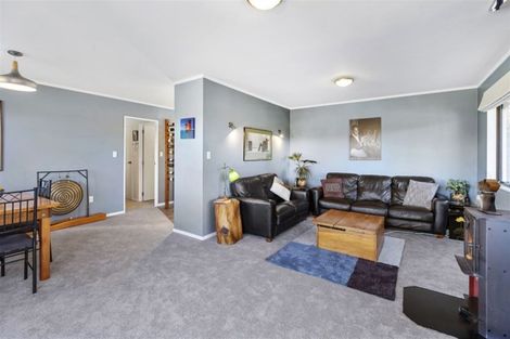 Photo of property in 22 Shackle Lane, Whitby, Porirua, 5024