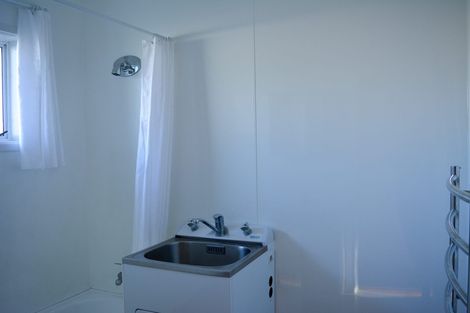 Photo of property in 6/318 Te Atatu Road, Te Atatu South, Auckland, 0610