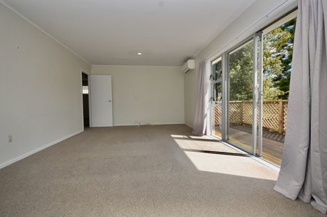 Photo of property in 50 Salamanca Road, Sunnynook, Auckland, 0620