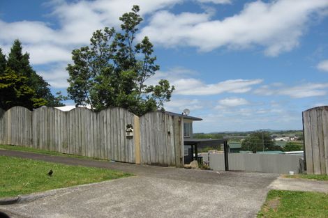 Photo of property in 9 Carlton Road, Pukekohe, 2120