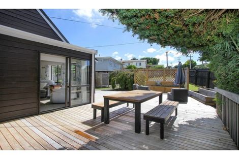 Photo of property in 1/36 James Street, Bayview, Auckland, 0629