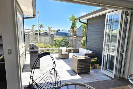 Photo of property in 128 Harbour Drive, Matarangi, Whitianga, 3592