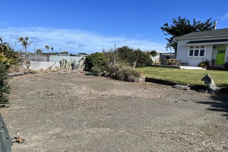 Photo of property in 14 Rangitane Street, Himatangi Beach, Foxton, 4891
