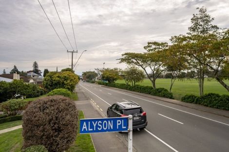 Photo of property in 1/3 Alyson Place, Stoke, Nelson, 7011