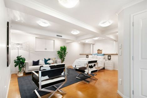 Photo of property in 131 Waimumu Road, Massey, Auckland, 0614