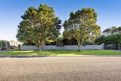 Photo of property in 2 Wilson Road, Opunake, 4616