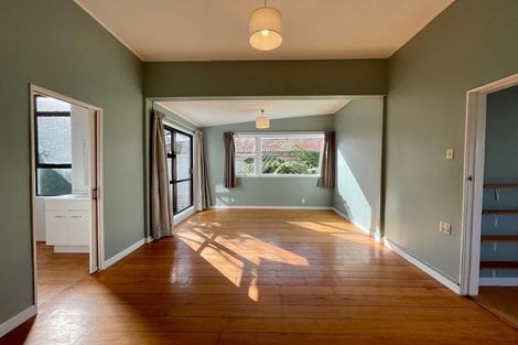 Photo of property in 3 Asquith Terrace, Brooklyn, Wellington, 6021