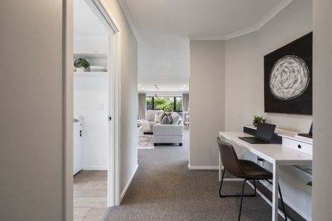 Photo of property in 11 Wescombe Grove, Feilding, 4702