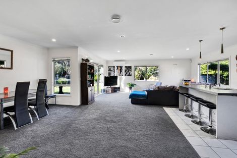 Photo of property in 30 Penrod Drive, Bell Block, New Plymouth, 4312