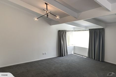 Photo of property in 16b Clare Street, Cambridge, 3434