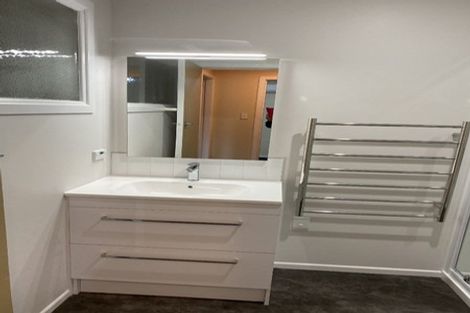 Photo of property in 8 Mira Grove, Paekakariki, 5034