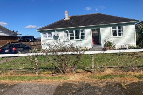 Photo of property in 7 Hayward Road, Ngatea, 3503