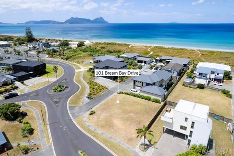 Photo of property in 101 Bream Bay Drive, Ruakaka, 0116