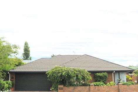 Photo of property in 12a Penruddock Rise, Westmorland, Christchurch, 8025