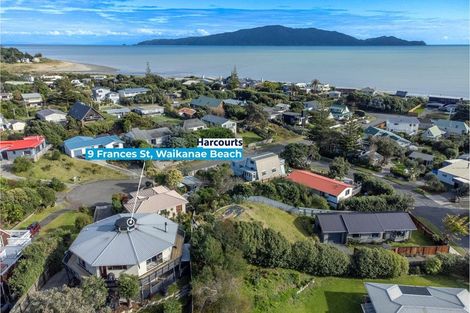 Photo of property in 9 Frances Street, Waikanae Beach, Waikanae, 5036