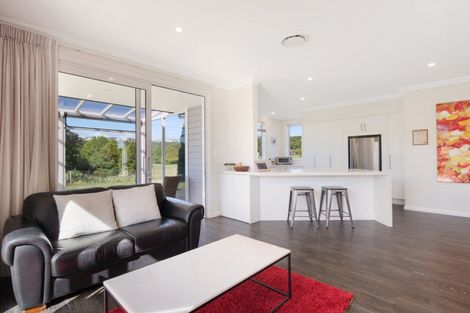 Photo of property in 43 Double Bay Road, Pyes Pa, Tauranga, 3112