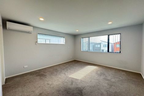 Photo of property in 29 Pilot Drive, Hobsonville, Auckland, 0616