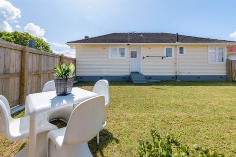 Photo of property in 634 Te Atatu Road, Te Atatu Peninsula, Auckland, 0610