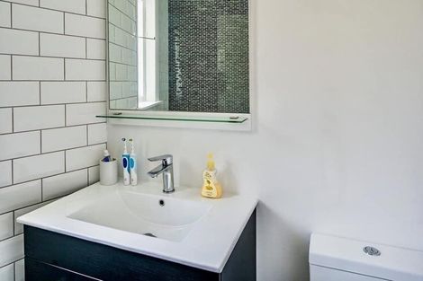 Photo of property in 34 Ranui Terrace, Tawa, Wellington, 5028