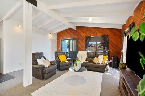 Photo of property in 29a Oriwa Street, Waikanae, 5036