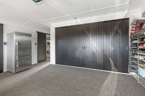 Photo of property in 6 Robertson Street, Glenholme, Rotorua, 3010