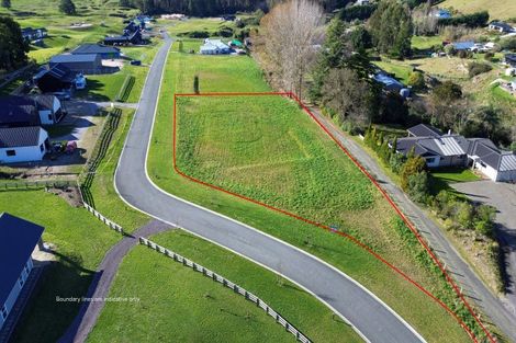 Photo of property in 2 Willow Lane, Acacia Bay, 3385