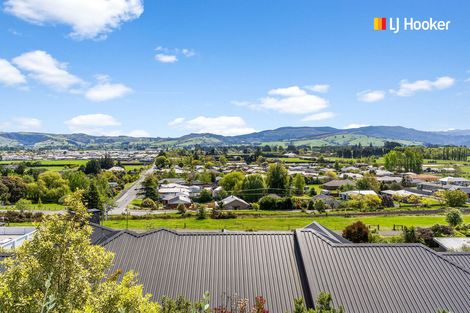 Photo of property in 218 Gladstone Road North, Mosgiel, 9024