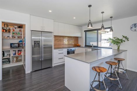 Photo of property in 14 Alf Simpson Drive, Whitianga, 3510