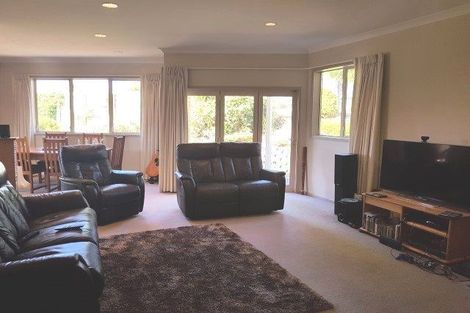 Photo of property in 20 Astronomer Place, Whitby, Porirua, 5024