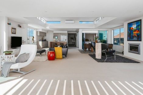 Photo of property in 389a Oceanbeach Road, Mount Maunganui, 3116