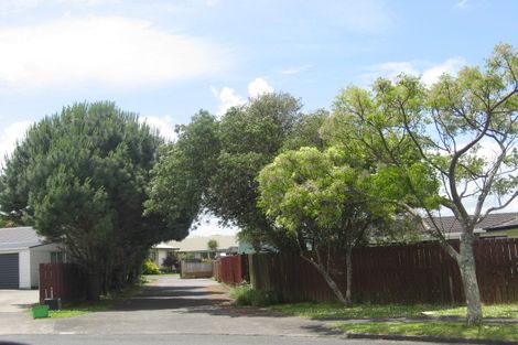 Photo of property in 2/9 Barcroft Place, Clendon Park, Auckland, 2103