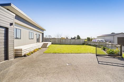 Photo of property in 7 Manatu Lane, Inglewood, 4330