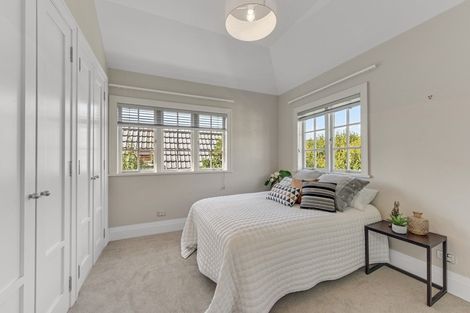 Photo of property in 11 Shelbourne Street, Nelson, 7010