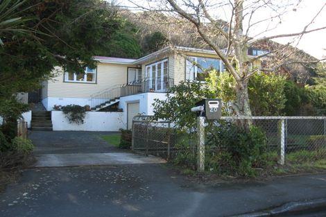 Photo of property in 20 Ranelagh Street, Karori, Wellington, 6012