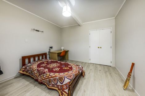 Photo of property in 204 Mellons Bay Road, Mellons Bay, Auckland, 2014