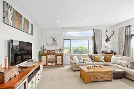 Photo of property in 62 Mccallum Drive, Sandspit, Warkworth, 0982