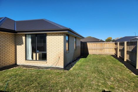 Photo of property in 10 Kotua Street, Woodend, 7610