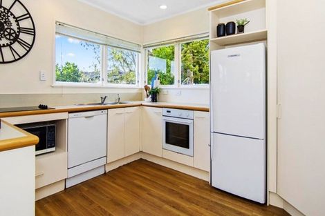 Photo of property in 16 Bernard Street, Chedworth, Hamilton, 3210