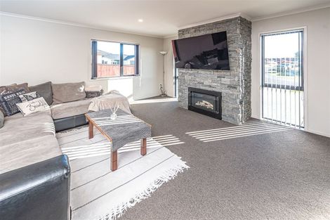 Photo of property in 17 Magnolia Crescent, Tawhero, Whanganui, 4501