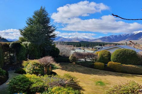 Photo of property in 5 Burnett Place, Lake Tekapo, 7999