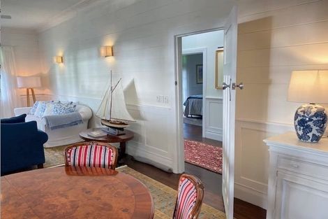 Photo of property in 13 Robertson Street, Russell, 0202