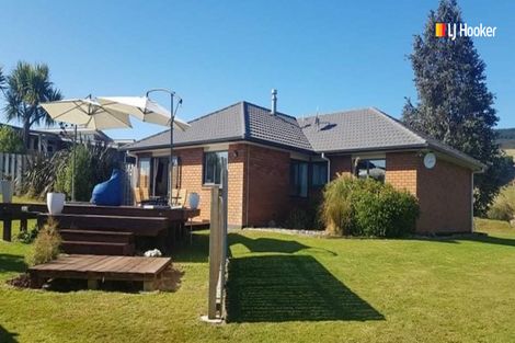 Photo of property in 30 Titri Road, Waihola, Outram, 9073