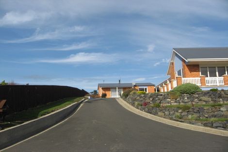 Photo of property in 35 Beaconsfield Road, Portobello, Dunedin, 9014