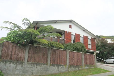 Photo of property in 24 Peterhouse Street, Tawa, Wellington, 5028