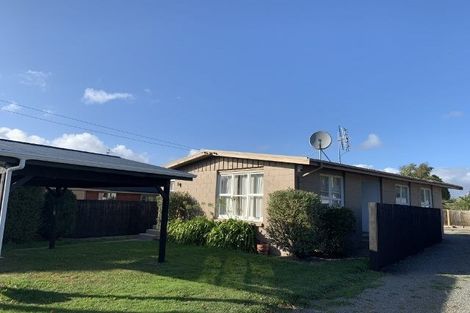 Photo of property in 33 Tuckers Road, Redwood, Christchurch, 8051