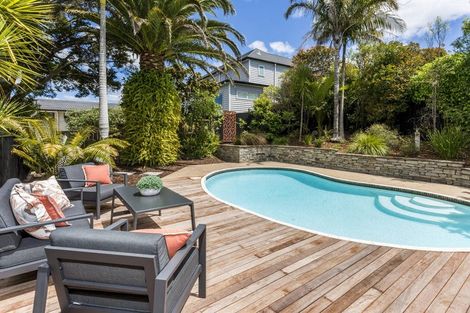 Photo of property in 9 Nicholson Place, Hillcrest, Auckland, 0627