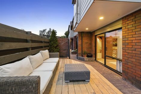 Photo of property in 1/25 Park Rise, Campbells Bay, Auckland, 0630