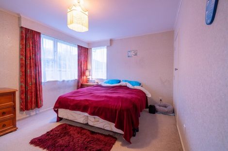 Photo of property in 15 Rembrandt Avenue, Tawa, Wellington, 5028