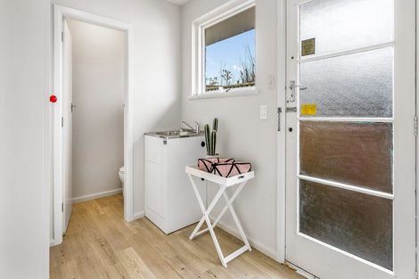 Photo of property in 81 Woolley Street, Avondale, Christchurch, 8061